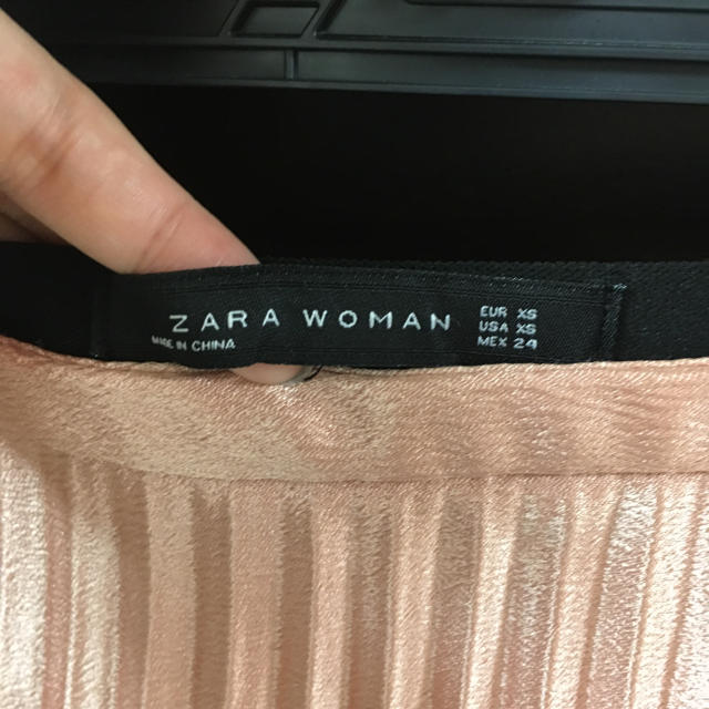 ZARA(ザラ)のZARAスカート レディースのスカート(ひざ丈スカート)の商品写真