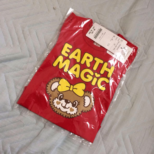 EARTHMAGIC(アースマジック)のEARTHMAGIC♡Tシャツ 新品 キッズ/ベビー/マタニティのキッズ服女の子用(90cm~)(その他)の商品写真