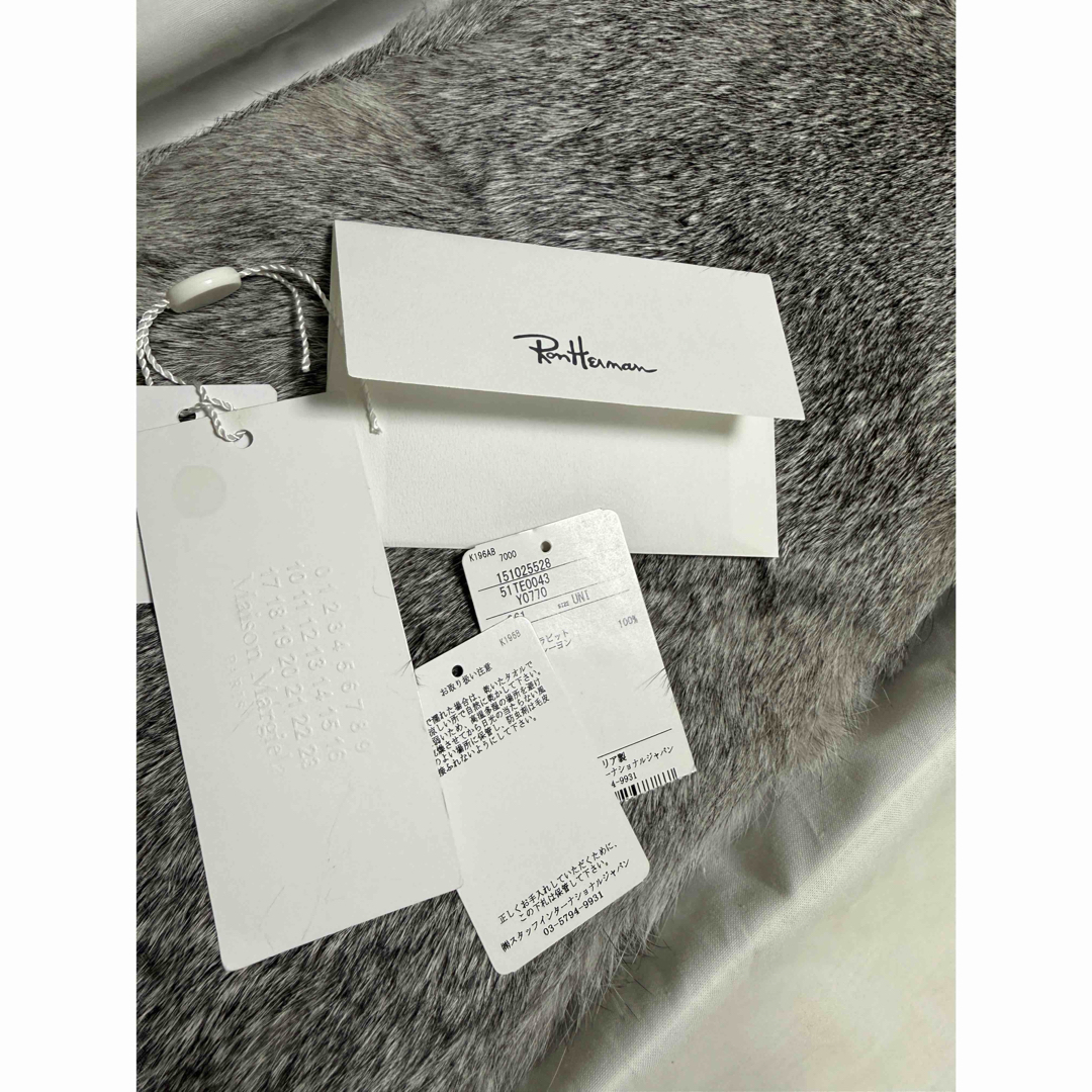 Maison Margiela（旧Maison Martin Margiela）(メゾンマルジェラ)のメゾンマルジェラ リアルラビットファー ストール ショール 新品未使用 超美品 レディースのファッション小物(マフラー/ショール)の商品写真