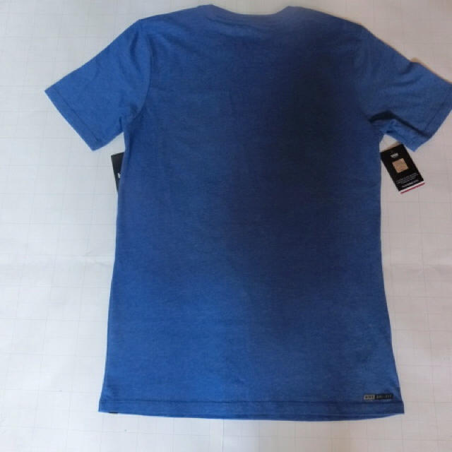 Hurley(ハーレー)のUS限定【Ｈurley】NIKE DRY FIT USA TEAM T US S メンズのトップス(Tシャツ/カットソー(半袖/袖なし))の商品写真