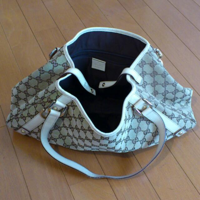 Gucci(グッチ)のGUCCIのトートバッグ レディースのバッグ(ショルダーバッグ)の商品写真