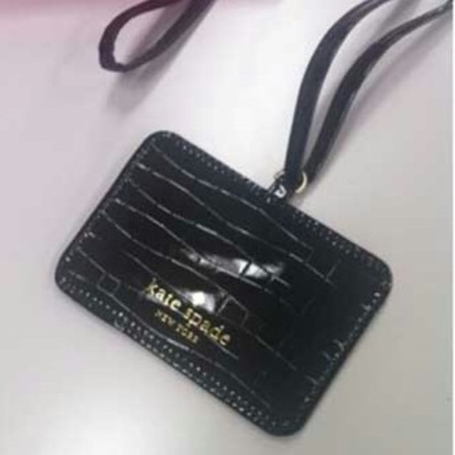 kate spade new york(ケイトスペードニューヨーク)のケイトスペード ＩＤカードホルダー レディースのファッション小物(名刺入れ/定期入れ)の商品写真