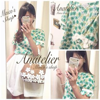 アナトリエ(anatelier)の美品♡anatelier♡水彩フラワー リボンブラウス(シャツ/ブラウス(半袖/袖なし))