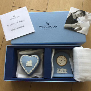 ウェッジウッド(WEDGWOOD)の未使用 ウェッジウッド ジャスパー 時計とハートボックス(置時計)