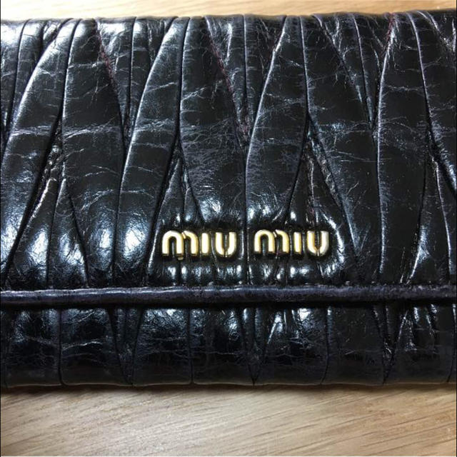 miumiu(ミュウミュウ)のミュウミュウ長財布黒コメントください最終値下げ メンズのファッション小物(長財布)の商品写真