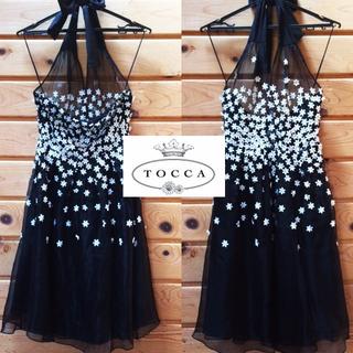 トッカ(TOCCA)のtocca 美品 ドレス シルクワンピース (ブラック) ストール付き(ひざ丈ワンピース)
