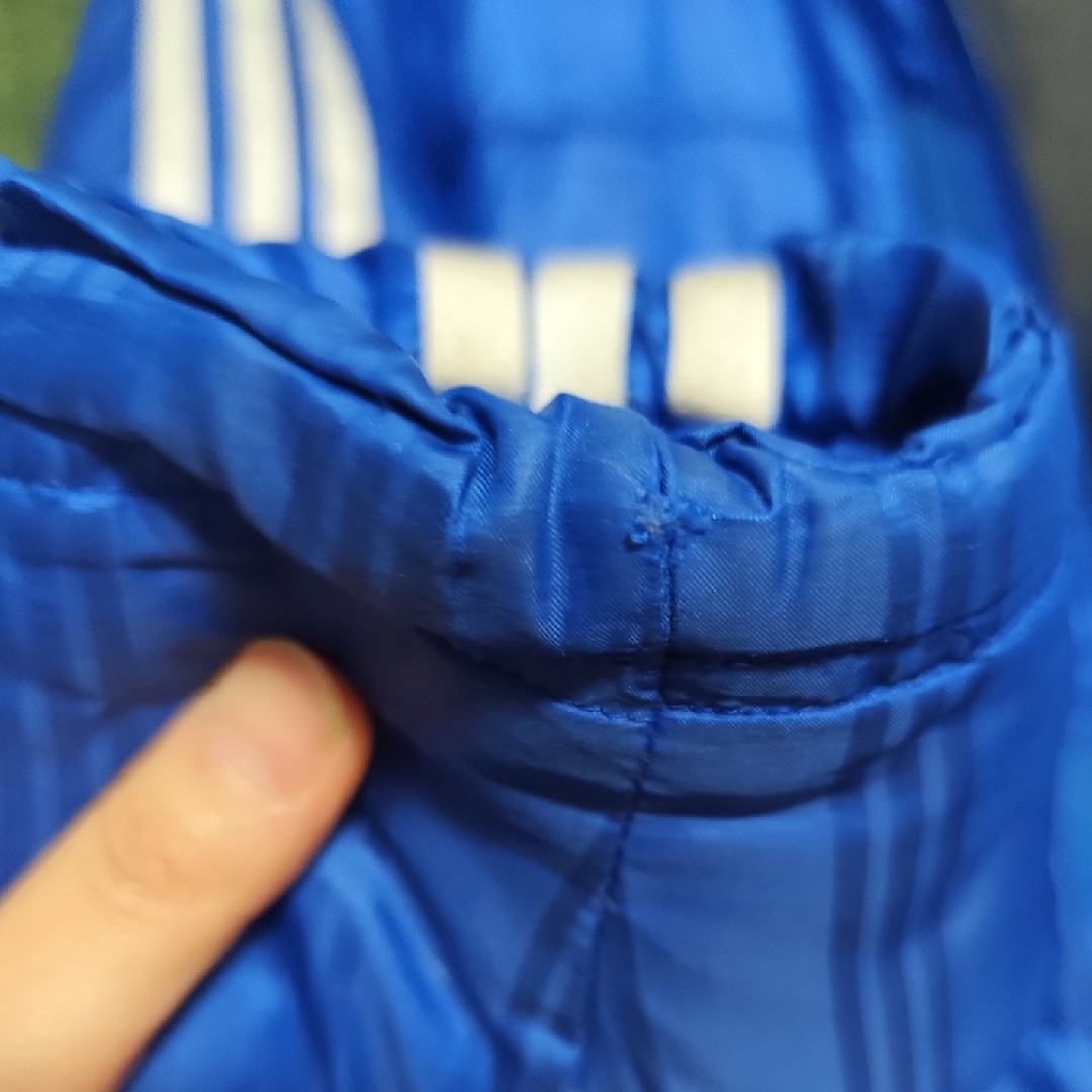 adidas(アディダス)のアディダス　ダウン　ベンチコート　160　最終価格！ キッズ/ベビー/マタニティのキッズ服男の子用(90cm~)(コート)の商品写真