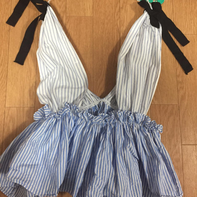 ZARA(ザラ)の本日限定出品 ZARA コントラストストライプトップス レディースのトップス(シャツ/ブラウス(半袖/袖なし))の商品写真