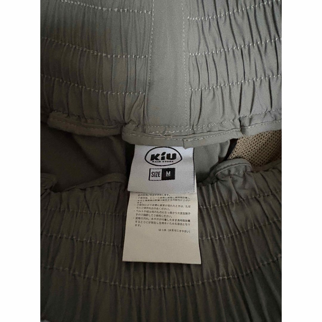 KiU(キウ)のパンツ 水陸両用 ウォーターリペレント ウエストギャザーショートパンツ レディースのパンツ(ショートパンツ)の商品写真