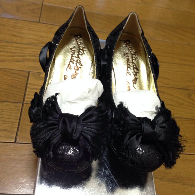 Odette e Odile(オデットエオディール)のリボンパンプス♡ レディースの靴/シューズ(ハイヒール/パンプス)の商品写真