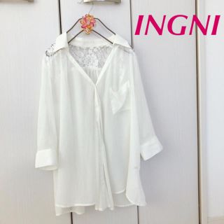 イング(INGNI)のINGNI シフォンゆるブラウス 抜け襟 花柄刺繍(シャツ/ブラウス(長袖/七分))