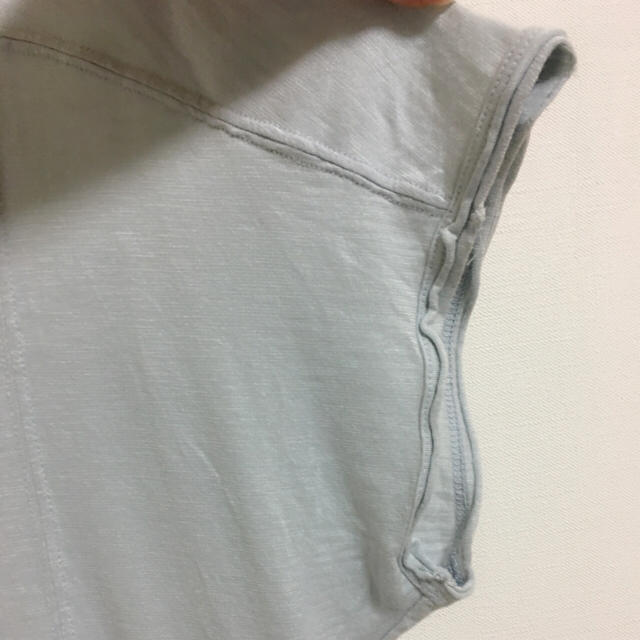 UNIQLO(ユニクロ)のユニクロ ライトブルーの半袖Tシャツ レディースのトップス(Tシャツ(半袖/袖なし))の商品写真