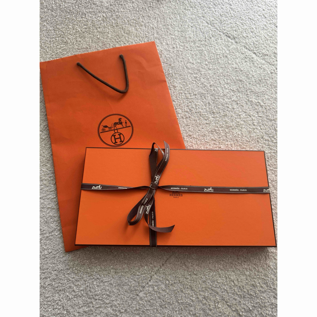 HERMES(エルメス)の【新品未使用】エルメス　カシシル　カレジェアン アマゾンの祭典　2025SS レディースのファッション小物(バンダナ/スカーフ)の商品写真