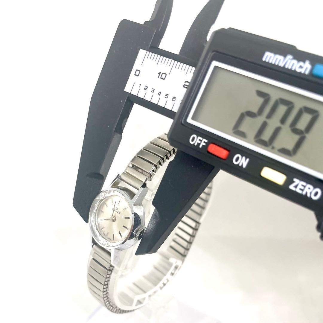 EDOX(エドックス)の稼働　EDOX レディース 手巻き時計 シルバー　カットデザイン レディースのファッション小物(腕時計)の商品写真