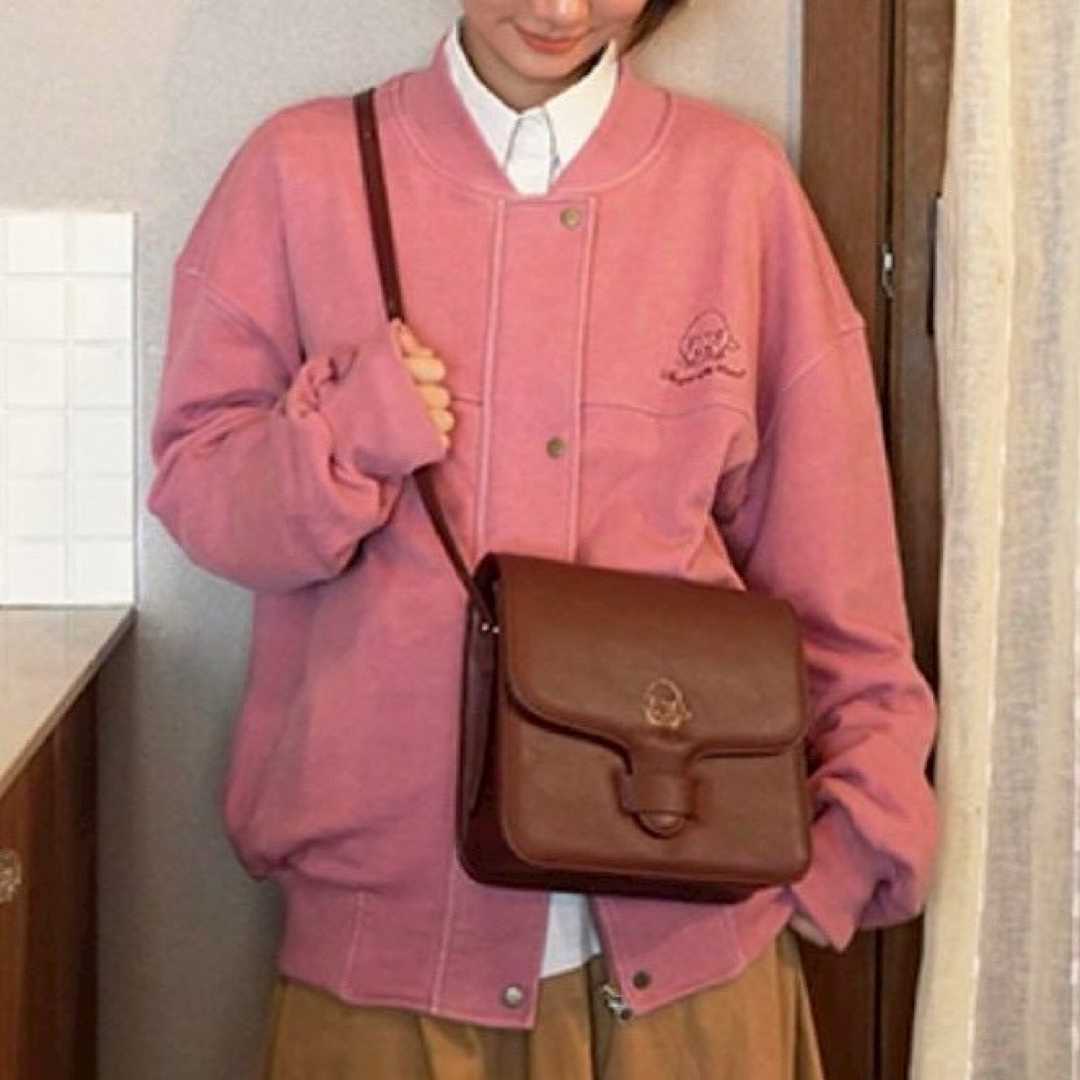 ジブリ(ジブリ)の訳あり ショルダーバッグ 耳をすませば ムーン ジブリ コリコカフェ 韓国限定 レディースのバッグ(ショルダーバッグ)の商品写真