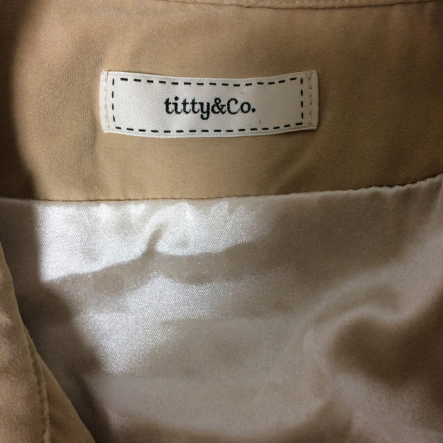 titty&co(ティティアンドコー)のTitty&co トレンチコート レディースのジャケット/アウター(トレンチコート)の商品写真