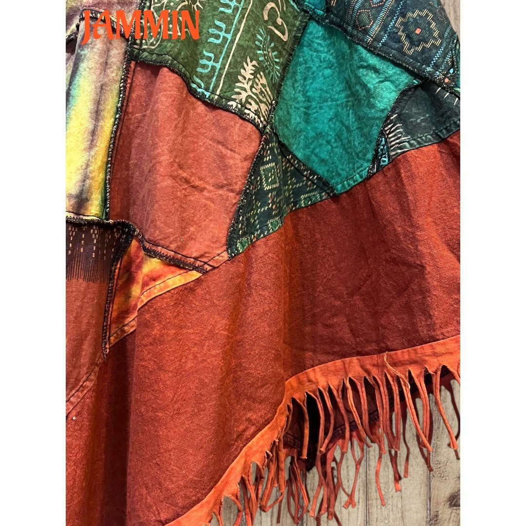 パッチワークフリンジポンチョ　ヒッピー　アジアン　エスニック　ポンチョ レディースのジャケット/アウター(ポンチョ)の商品写真