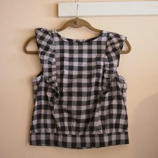 ダブルクローゼット(w closet)のダブルクローゼット フリルチェックブラウス(シャツ/ブラウス(半袖/袖なし))