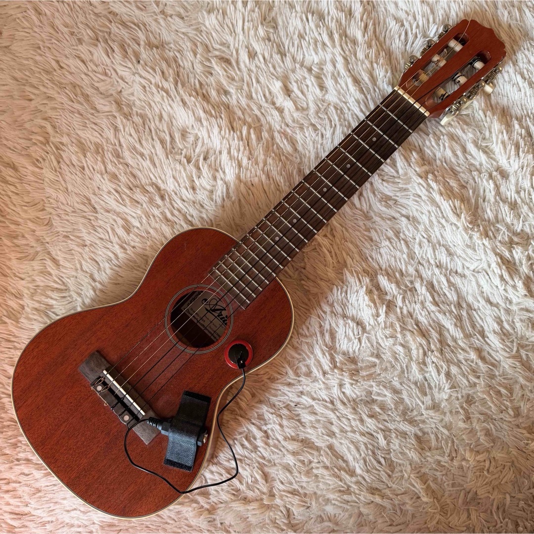 希少 ARIA ATU-120/6 アリア 6弦 ギタレレ 美品 ミニギター 楽器のギター(アコースティックギター)の商品写真