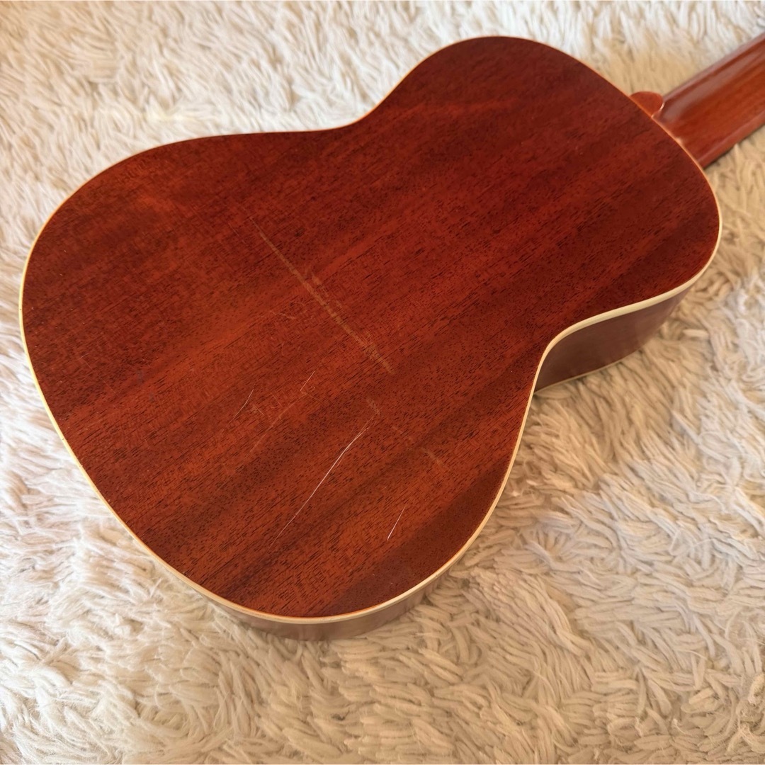 希少 ARIA ATU-120/6 アリア 6弦 ギタレレ 美品 ミニギター 楽器のギター(アコースティックギター)の商品写真