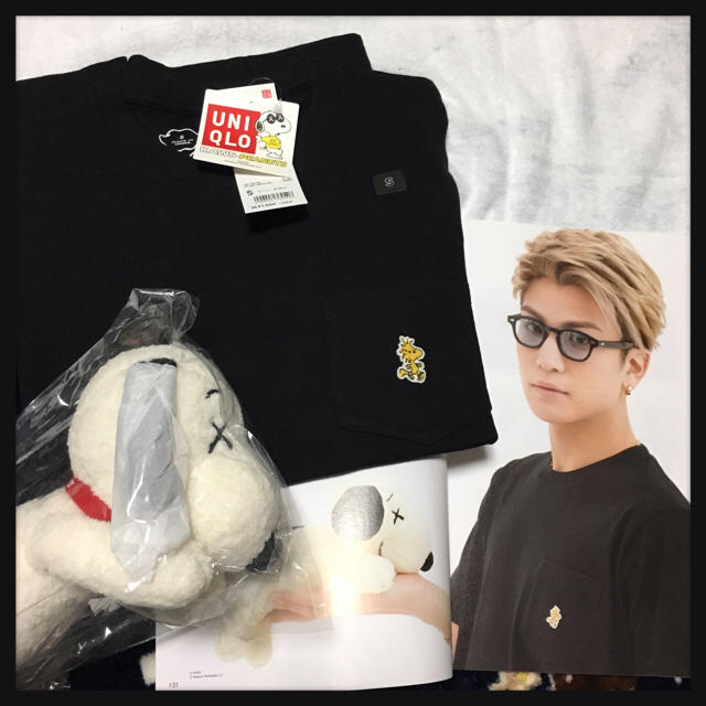 UNIQLO(ユニクロ)の大幅値下げ！UNIQLO★KAWS×Peanuts コラボTシャツ＆SNOOPY エンタメ/ホビーのおもちゃ/ぬいぐるみ(ぬいぐるみ)の商品写真