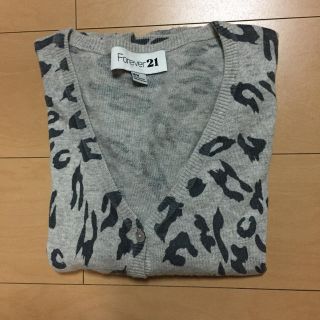 フォーエバートゥエンティーワン(FOREVER 21)の美品！ヒョウ柄カーデ(カーディガン)