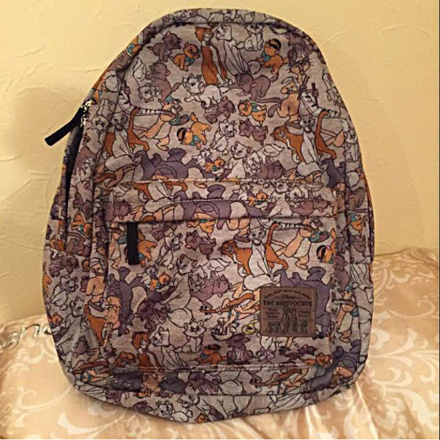 Disney(ディズニー)のおしゃれキャット♡リュック♡新品未使用品♡レア♡ レディースのバッグ(リュック/バックパック)の商品写真