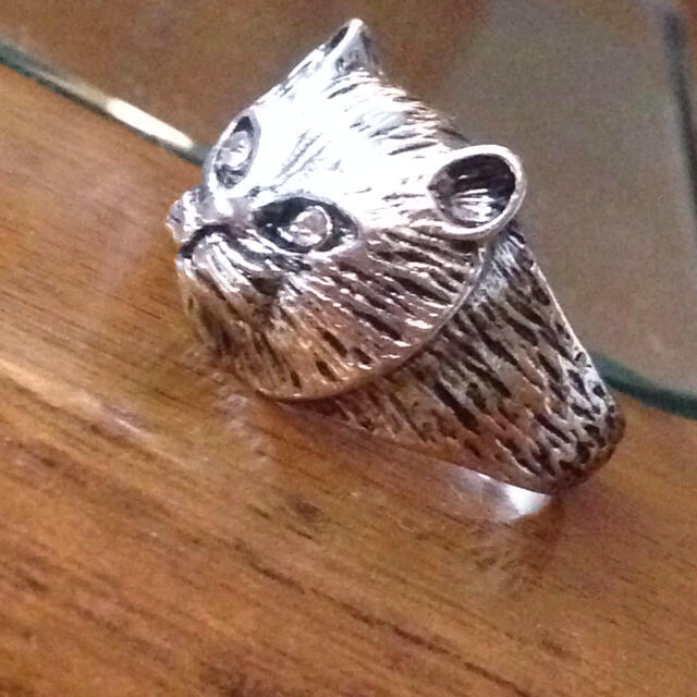 H&M(エイチアンドエム)の猫の指輪☆ネコのリング☆ レディースのアクセサリー(リング(指輪))の商品写真
