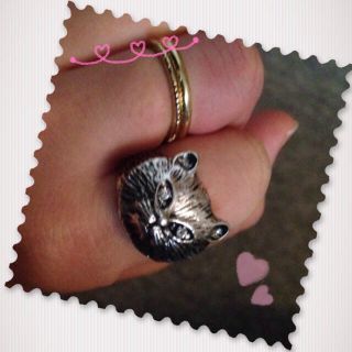 エイチアンドエム(H&M)の猫の指輪☆ネコのリング☆(リング(指輪))