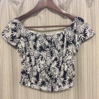 エイチアンドエム(H&M)の★N♡様専用★ 【美品】H&M オフショルダー ミニ丈トップス(カットソー(半袖/袖なし))