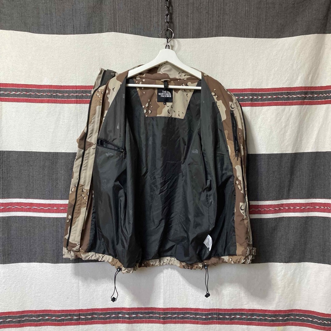 THE NORTH FACE(ザノースフェイス)の【きゃさりん様】THE NORTH FACEチョコチップカモマウンテンジャケット メンズのジャケット/アウター(マウンテンパーカー)の商品写真