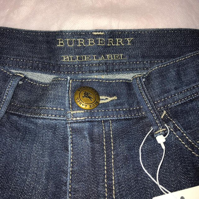 BURBERRY(バーバリー)の【バーバリーブルーレーベル】未使用 ショートパンツ レディースのパンツ(ショートパンツ)の商品写真