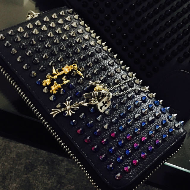 大特価!! Louboutin Christian - 確実正規品 ルブタン 長財布
