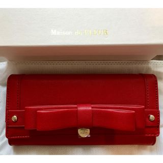 メゾンドフルール(Maison de FLEUR)のmaison de fleur 赤 長財布(財布)