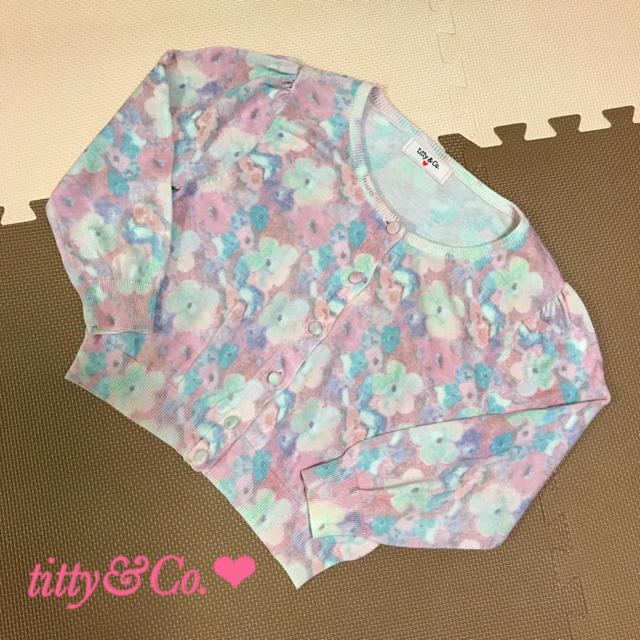 titty&co(ティティアンドコー)のティティアンドコー♡花柄カーディガン レディースのトップス(カーディガン)の商品写真