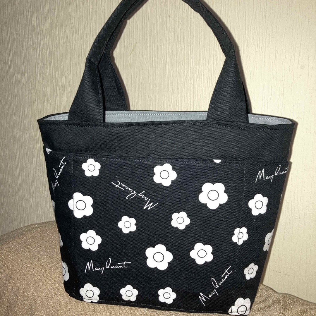 トートバッグ　ハンドメイド　マリークワント花柄 ハンドメイドのファッション小物(バッグ)の商品写真