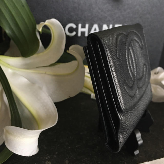 CHANEL(シャネル)のシャネルのコンパクトで可愛いお財布 レディースのファッション小物(財布)の商品写真