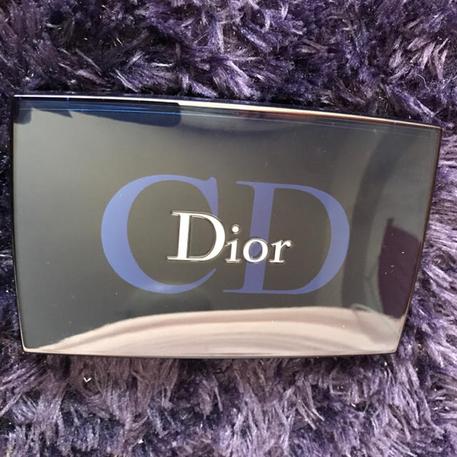 Dior(ディオール)のDior TRAVEL STUDIO MAKEUP PALETTE コスメ/美容のベースメイク/化粧品(その他)の商品写真