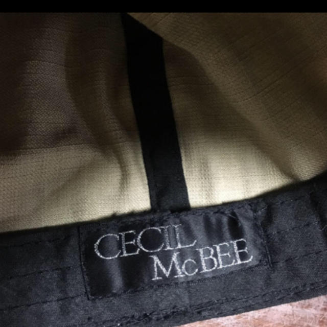 CECIL McBEE(セシルマクビー)の✳︎ CECIL McBEE  カモフラージュガラキャスケット ✳︎ レディースの帽子(キャスケット)の商品写真