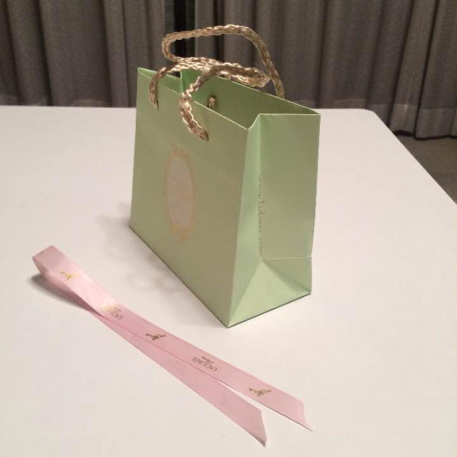 LADUREE(ラデュレ)のラデュレのショッパーとリボン レディースのバッグ(ショップ袋)の商品写真