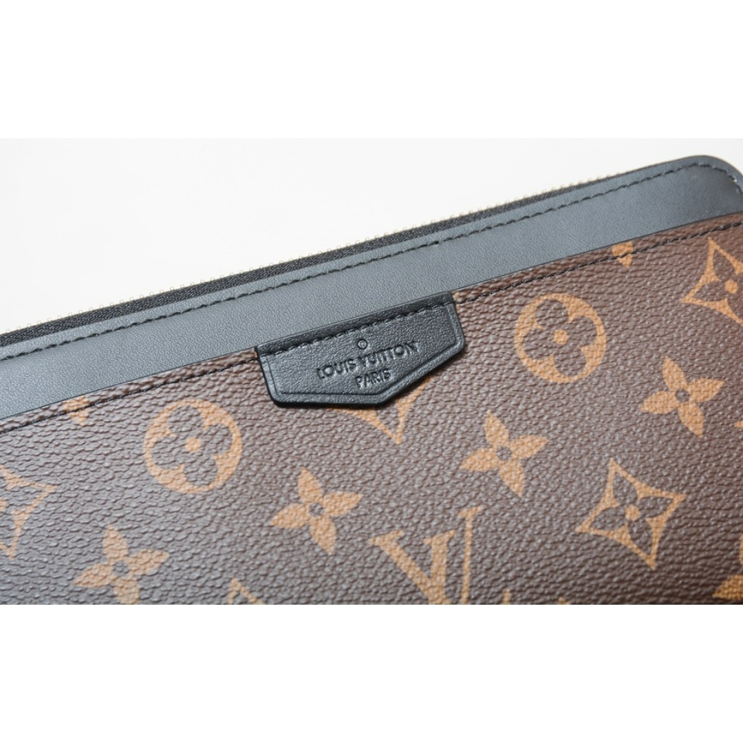 LOUIS VUITTON(ルイヴィトン)のLOUIS VUITTON モノグラム マカサー ジッピー・ドラゴンヌ レディースのファッション小物(財布)の商品写真