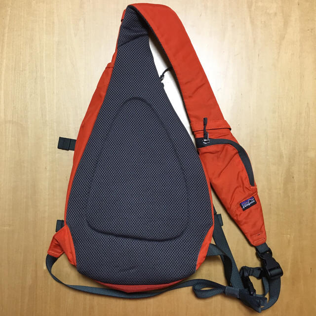 patagonia - patagonia オレンジ色のボディバッグの通販 by haruko's