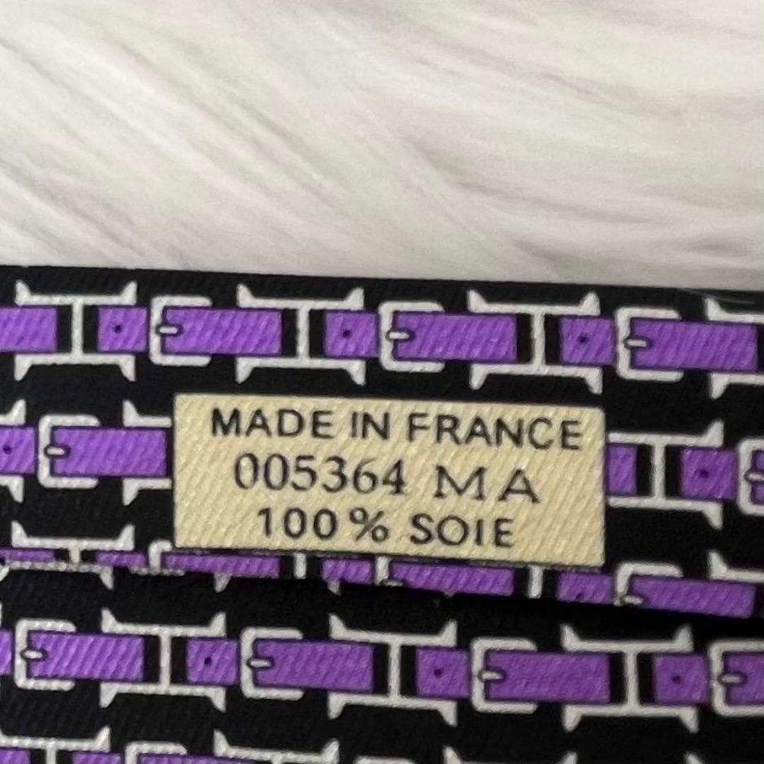 HERMES(エルメス)の新品未使用品✨エルメス　HERMES ネクタイ　シルク100％　パープル メンズのファッション小物(ネクタイ)の商品写真