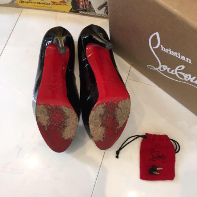 Christian Louboutin(クリスチャンルブタン)の最終価格‼︎早い者勝ち！セレブ愛用定番ルブタン レディースの靴/シューズ(ハイヒール/パンプス)の商品写真