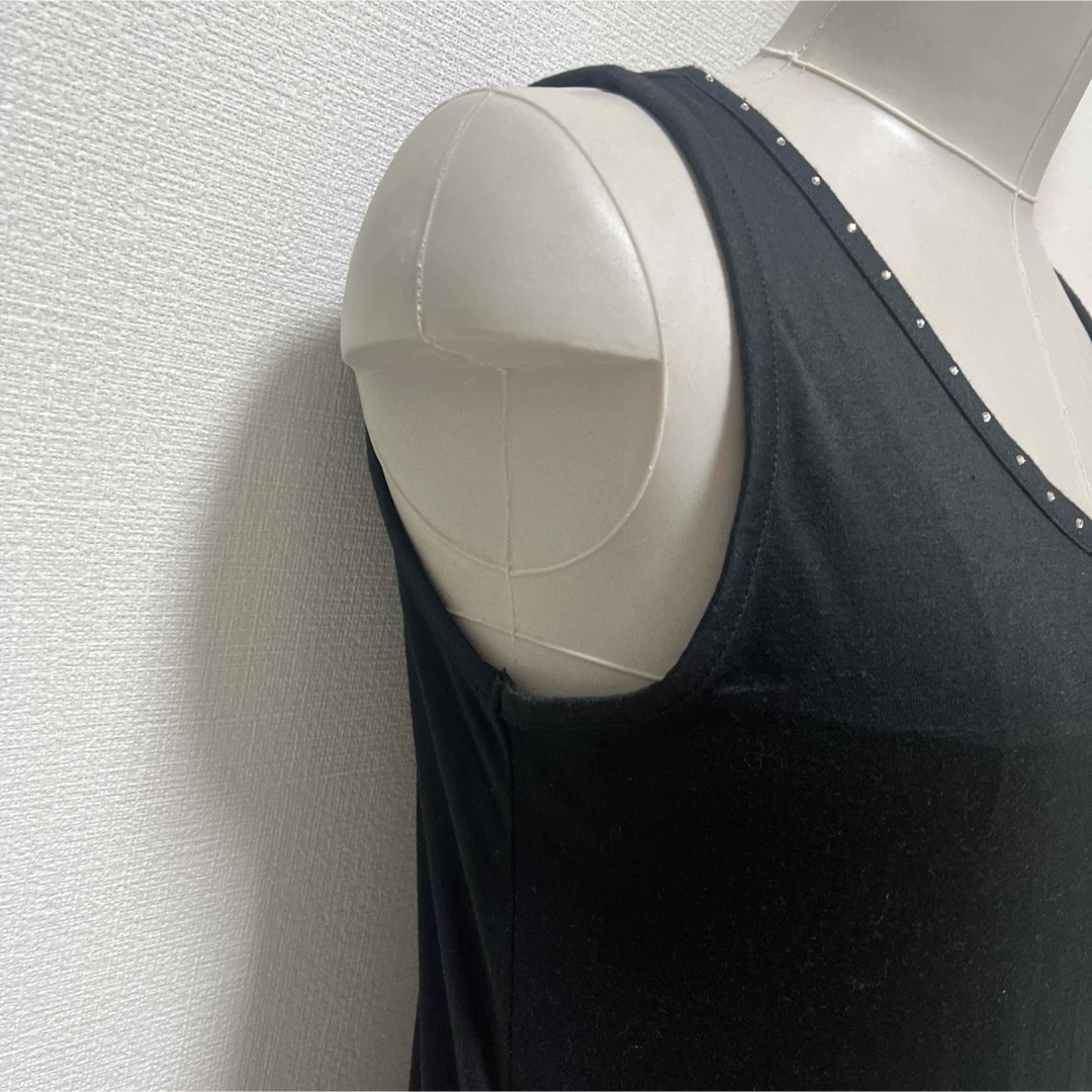 COLZA(コルザ)の未使用　colza タンクトップ　黒　ブラック　ストーン付き　M レディースのトップス(タンクトップ)の商品写真