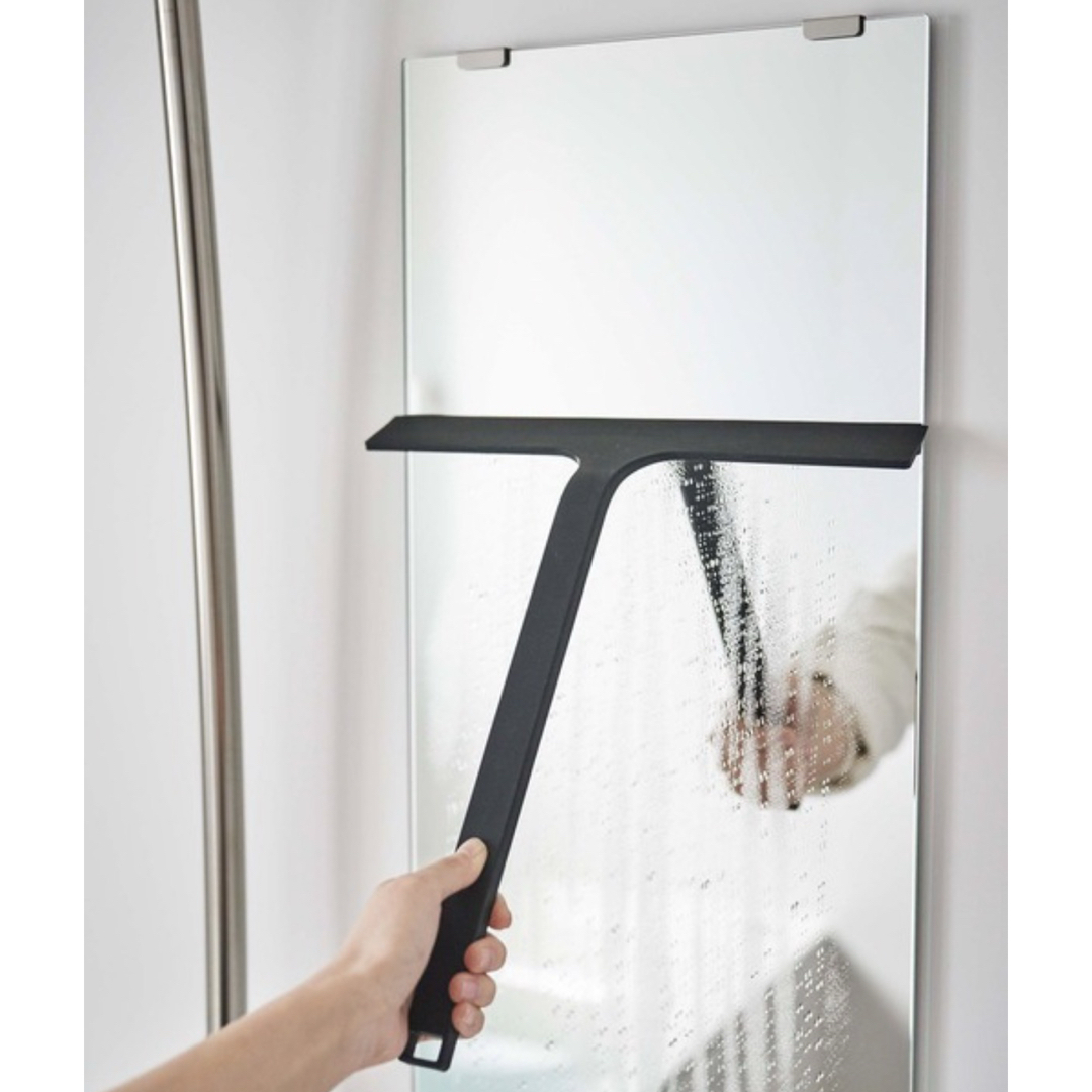 Yamasaki(ヤマサキ)の新品未使用　山崎実業 tower(タワー)　バス　マグネット水切りワイパー インテリア/住まい/日用品のインテリア/住まい/日用品 その他(その他)の商品写真