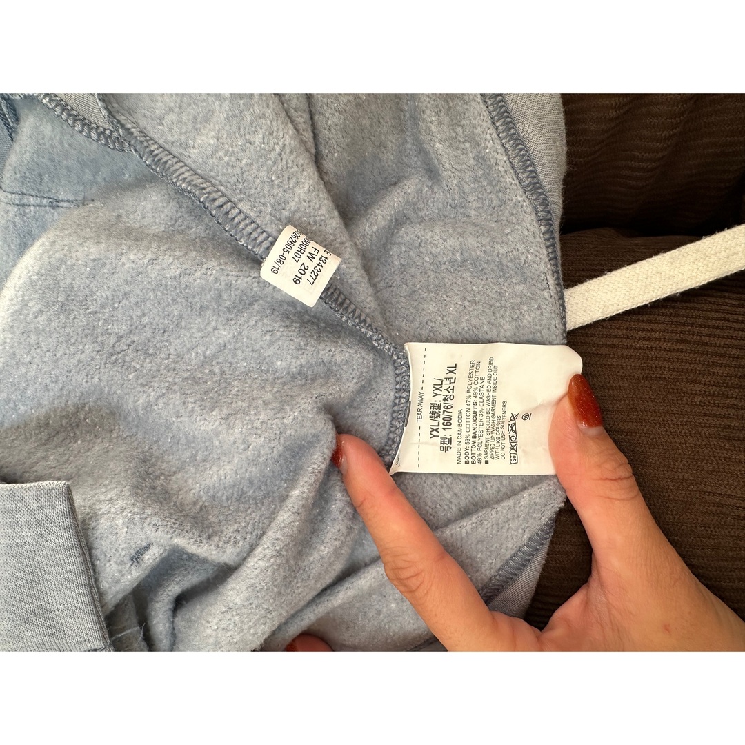 UNDER ARMOUR(アンダーアーマー)のアンダーアーマー　パーカー レディースのトップス(パーカー)の商品写真