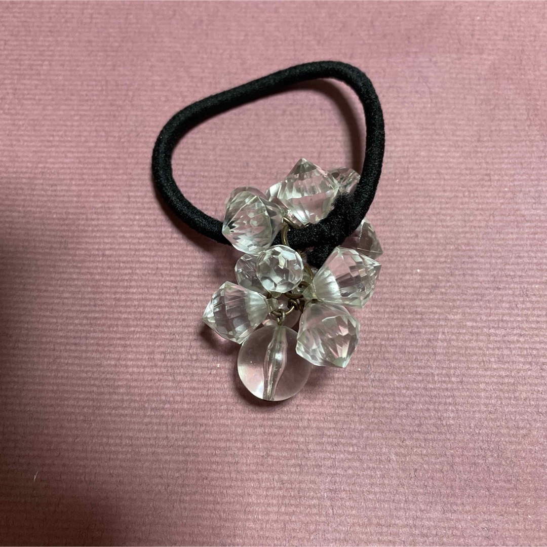 クリスタルビーズ ヘアゴム ハンドメイドのアクセサリー(ヘアアクセサリー)の商品写真