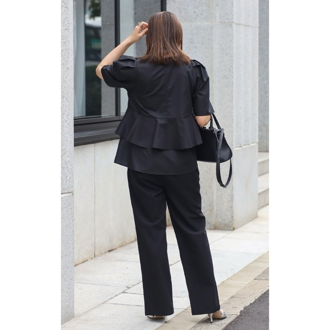 BONJOUR SAGAN(ボンジュールサガン)の袖タックペプラムブラウス×フロントスリットパンツセットアップ レディースのレディース その他(セット/コーデ)の商品写真