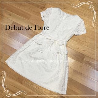 デビュードフィオレ(Debut de Fiore)のコットンレースペプラムワンピース(ミニワンピース)